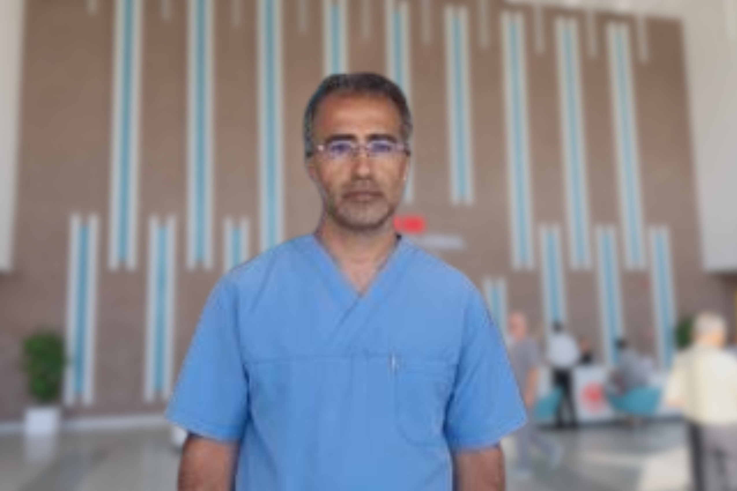 Dr. Cihan Celik